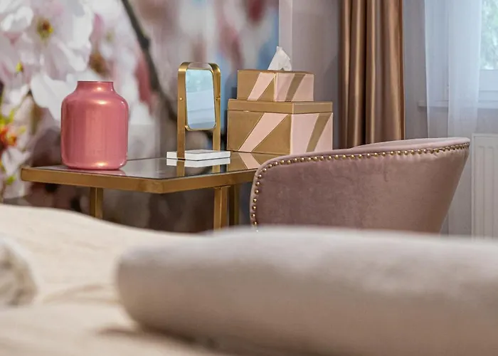 Szeroka Old Town - Billberry