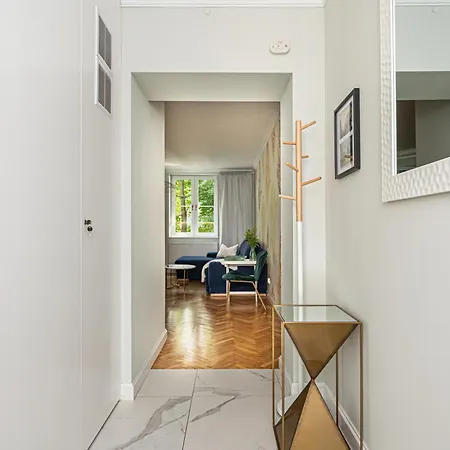 Szeroka Old Town - Billberry